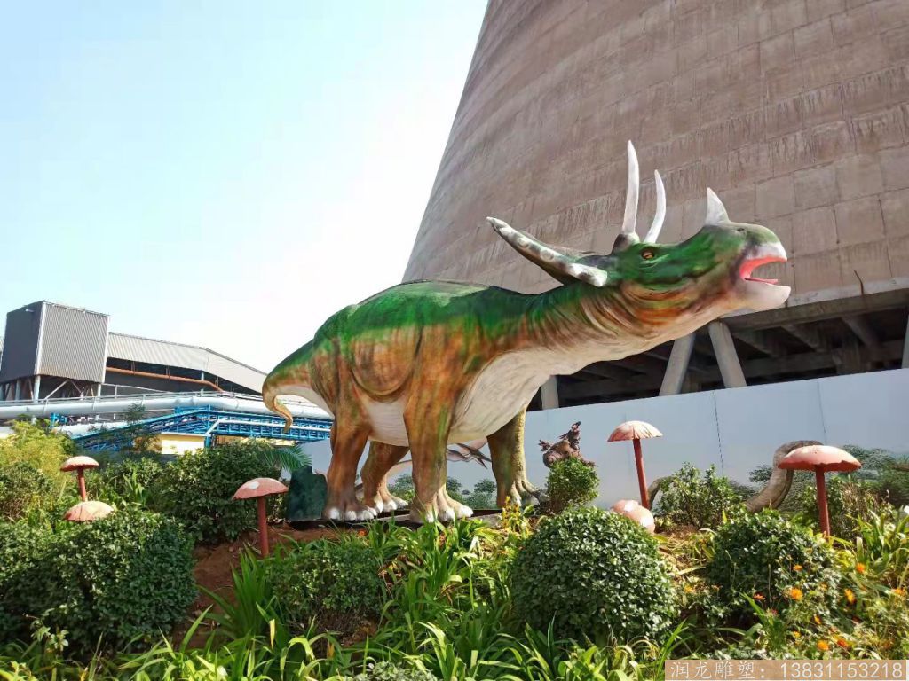 客户安装实景恐龙雕塑 大型景观恐龙仿真雕塑2